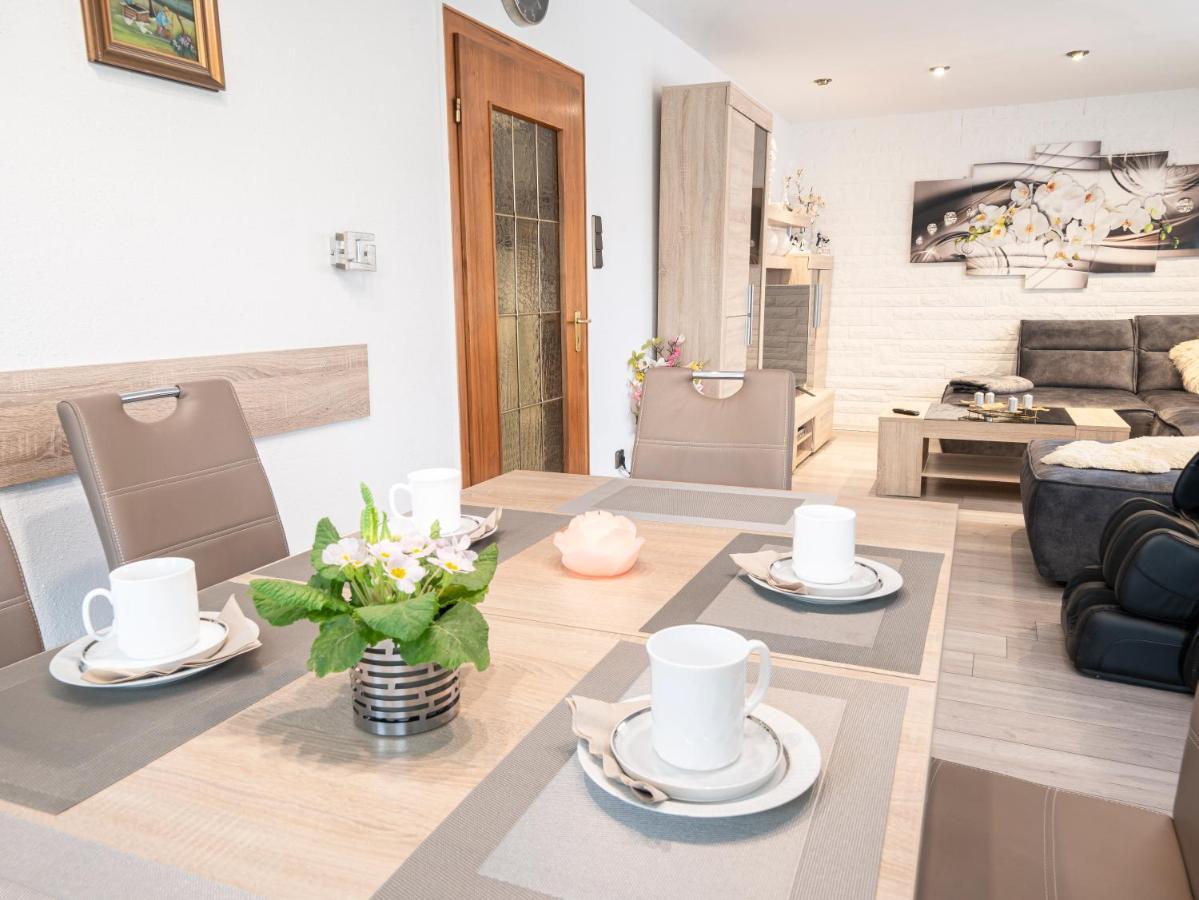 Truth Fuer 5 - King Size Betten, Kamin, Garten, Xxl Couch, Smart-Tv Dortmund Exterior foto